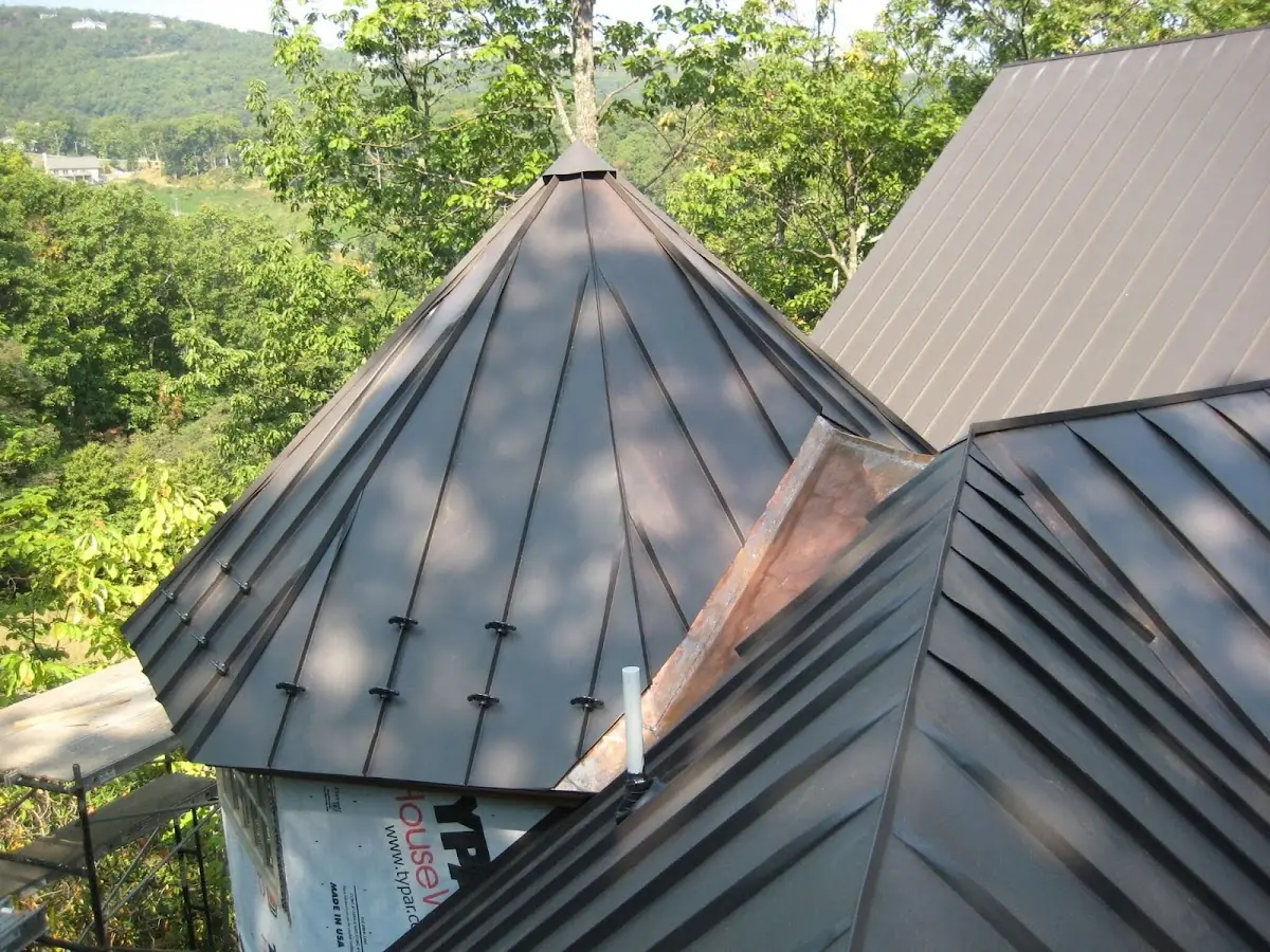 Professional Shingle Replacement & Repair by Craftsman Roofing in Galena
